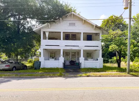 207 Rice St, Hamlet, NC 28345