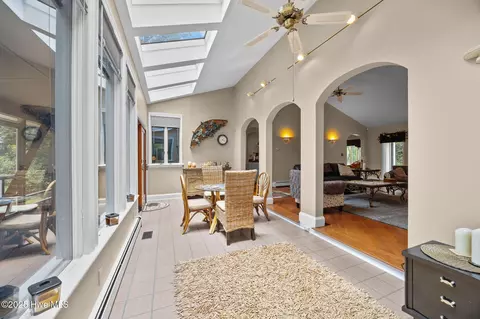 107 Hampton Dr, Washington, NC 27889 photo 24