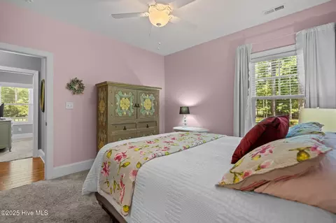 Bedroom - 159 Aster Pl, Hampstead, NC 28443 photo 7 of 8