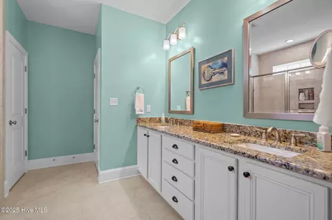 Bath - 159 Aster Pl, Hampstead, NC 28443 photo 2 of 5