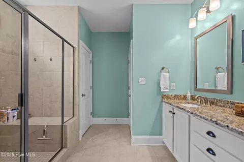Bath - 159 Aster Pl, Hampstead, NC 28443 photo 3 of 5