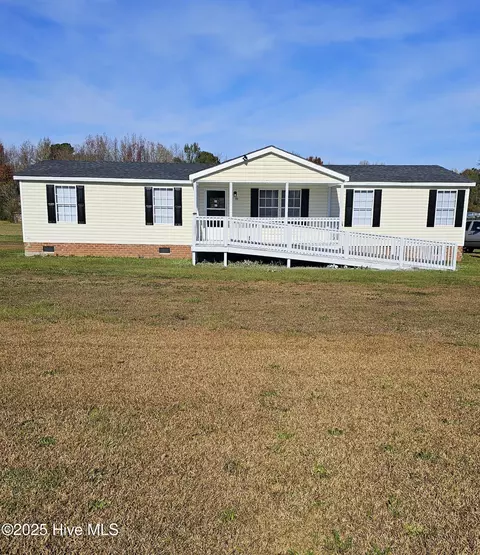 109 Mill Pond Rd, Speed, NC 27881