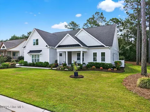 749 Breezewood Dr SE, Bolivia, NC 28422