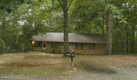 Undisclosed, Chapel Hill, NC 27516