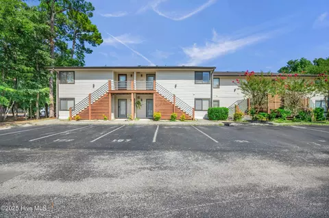 1507 Military Cutoff Rd #207, Wilmington, NC 28403