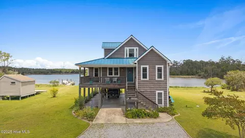 438 Cabin Creek Rd, Merritt, NC 28556