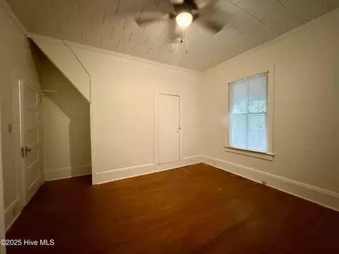 Bedroom - 604 E 8th St, Washington, NC 27889 photo 3 of 7