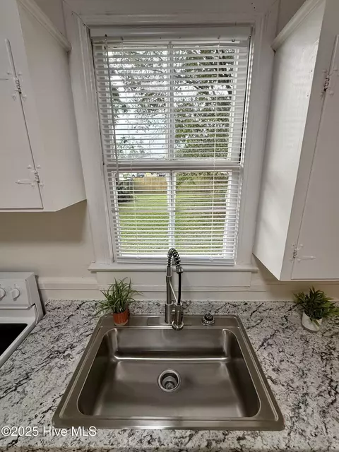 Kitchen - 604 E 8th St, Washington, NC 27889 photo 3 of 4