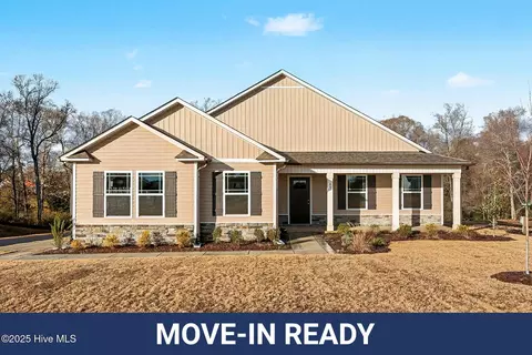 45 Ruskin Dr, Smithfield, NC 27577