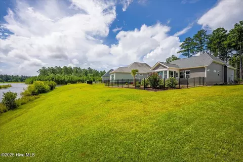 3013 Watercrest Loop, New Bern, NC 28562 photo 6