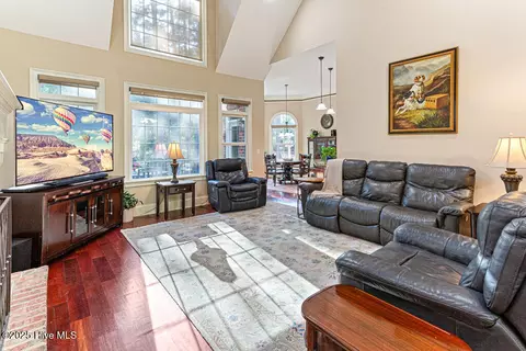 Living - 38 Kilbride Dr, Pinehurst, NC 28374 photo 2 of 3