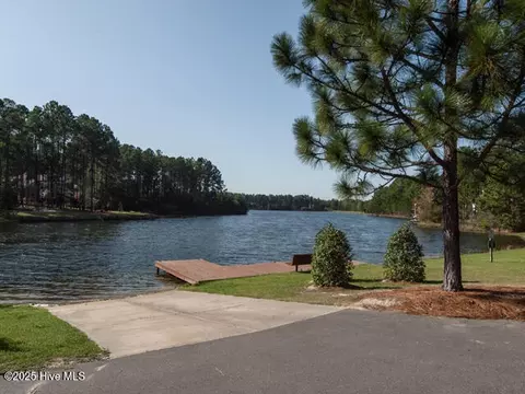 View/Area - 38 Kilbride Dr, Pinehurst, NC 28374 photo 2 of 3