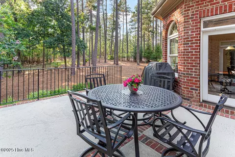 Exterior - 38 Kilbride Dr, Pinehurst, NC 28374 photo 2 of 9