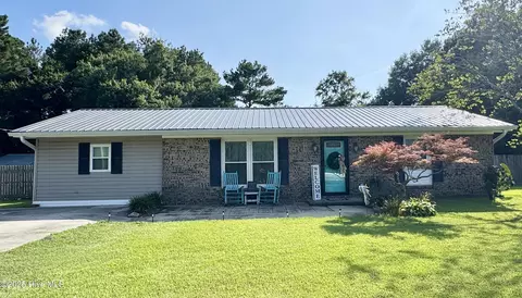 781 Garden Rd, Willard, NC 28478