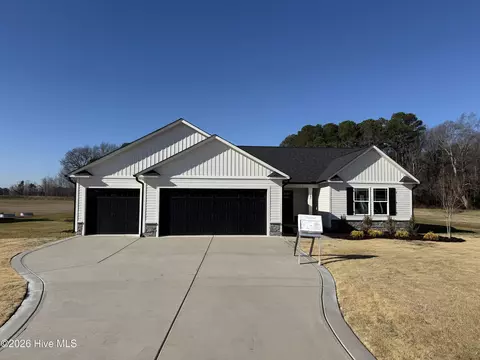 103 Maxwell Farm Ln, Selma, NC 27576