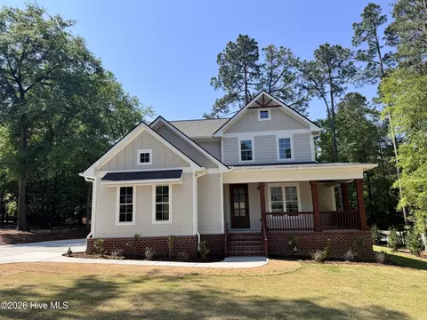 2 Bob O Link Rd, Pinehurst, NC 28374