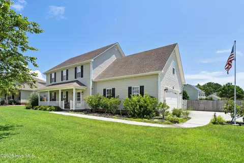 120 Cormorant Dr, Swansboro, NC 28584