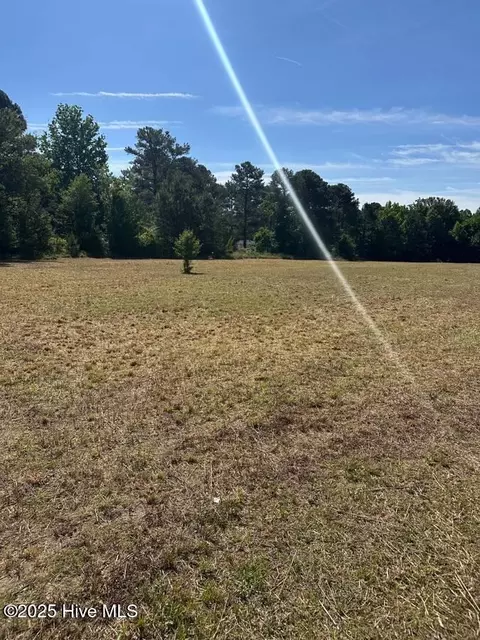 4351 Swift Creek School Rd, Whitakers, NC 27891