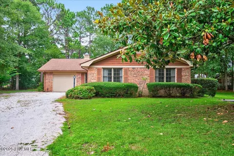 836 Greenwood Ct, Calabash, NC 28467