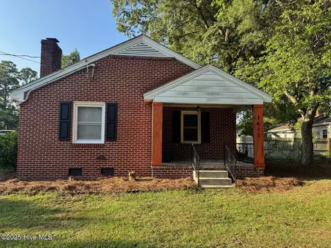 1411 Elm St, Goldsboro, NC 27530