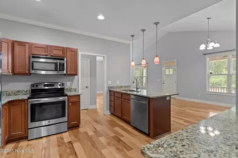 255 Dan Owen Dr, Hampstead, NC 28443 photo 13