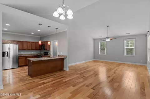 255 Dan Owen Dr, Hampstead, NC 28443 photo 10