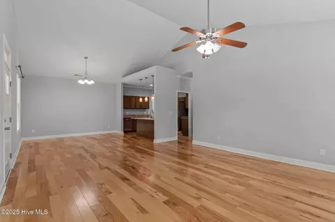 255 Dan Owen Dr, Hampstead, NC 28443 photo 8