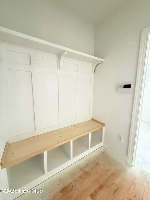 Entry Way - 6930 Fire Tower Rd, Bailey, NC 27807 photo 3 of 5