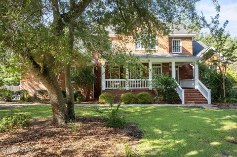 107 Wild Berry Ln, Hampstead, NC 28443