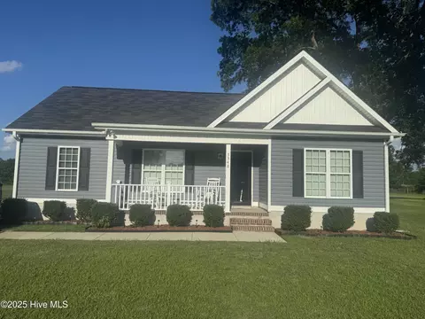 5548 Wellons Ct, Wilson, NC 27893