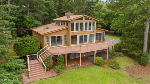 143 Edgewater Dr, Seven Lakes, NC 27376