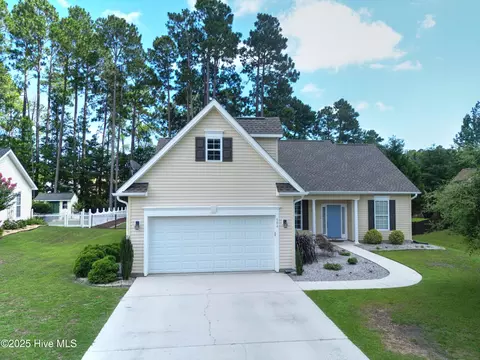 684 Jura Ct, Shallotte, NC 28470