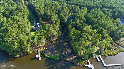 394 Bay Shores Rd, Merritt, NC 28556