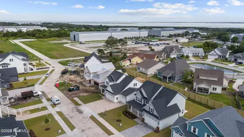 552 E Great Egret Way, Beaufort, NC 28516
