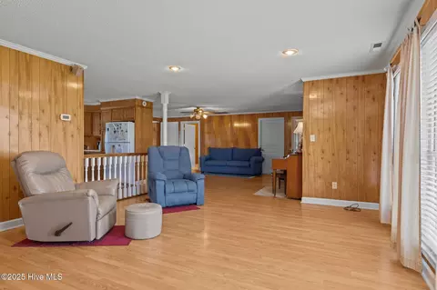 Living - 233 Shell Hill Rd, Sea Level, NC 28577 photo 4 of 5