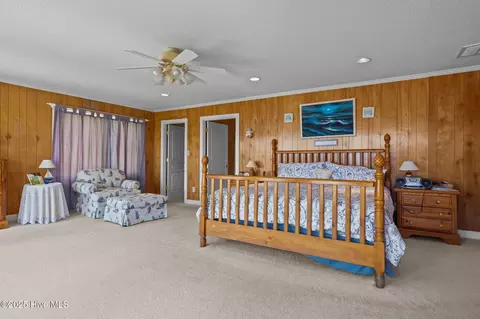 Bedroom - 233 Shell Hill Rd, Sea Level, NC 28577 photo 2 of 4