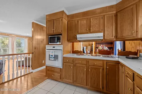 Kitchen - 233 Shell Hill Rd, Sea Level, NC 28577 photo 6 of 6