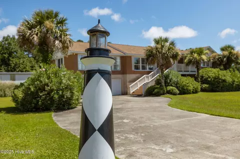 233 Shell Hill Rd, Sea Level, NC 28577
