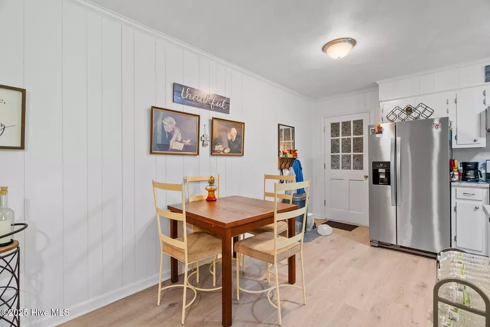 Dining - 1613 Ulster Dr, Elizabeth City, NC 27909 photo 1 of 1