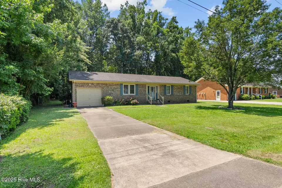 Exterior - 1613 Ulster Dr, Elizabeth City, NC 27909 photo 4 of 4