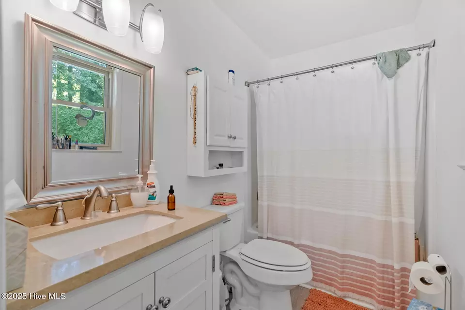 Bath - 1613 Ulster Dr, Elizabeth City, NC 27909 photo 2 of 2