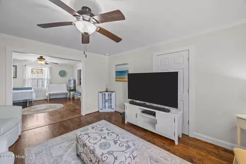 711 E Front St, New Bern, NC 28560 photo 11