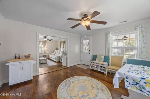 711 E Front St, New Bern, NC 28560 photo 8