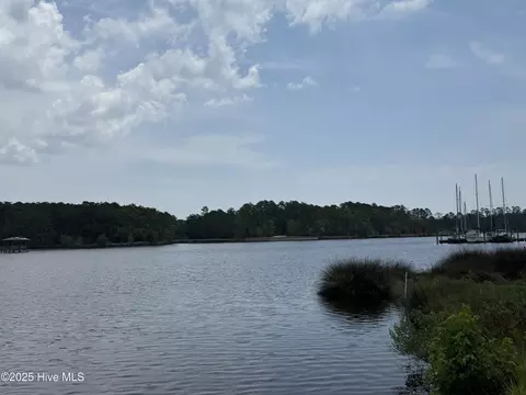 257 Shell Castle Ln, Vandemere, NC 28587