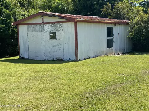 237 Summerplace Dr, Gloucester, NC 28528 photo 9