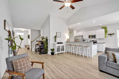 Entry Way - 3986 Eclipse Ave, Leland, NC 28451 photo 3 of 3