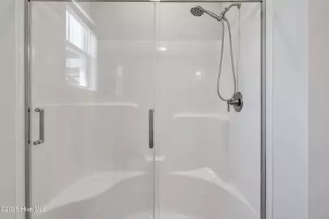 Bath - 3986 Eclipse Ave, Leland, NC 28451 photo 2 of 4