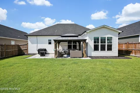 Exterior - 3986 Eclipse Ave, Leland, NC 28451 photo 8 of 9