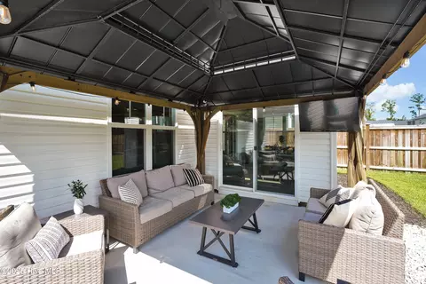 Exterior - 3986 Eclipse Ave, Leland, NC 28451 photo 3 of 9