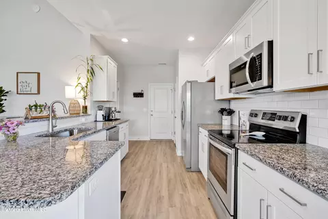 Kitchen - 3986 Eclipse Ave, Leland, NC 28451 photo 2 of 6